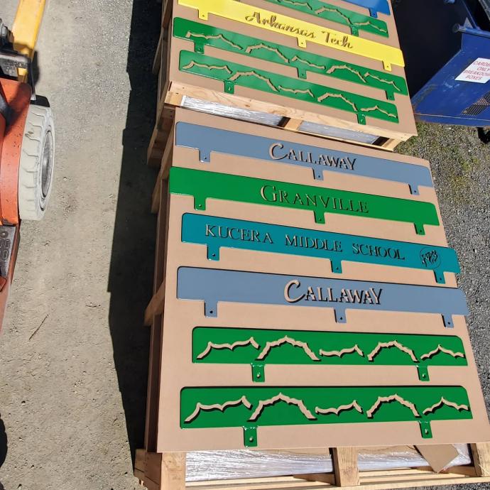 Various custom branded steel nets with powder coating for outdoor ping pong tables