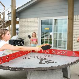 Round Four Way Concrete Ping Pong Table